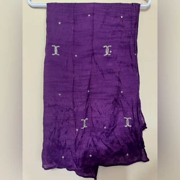 SCARF 🧣 with silver beads - Picture 1 of 5